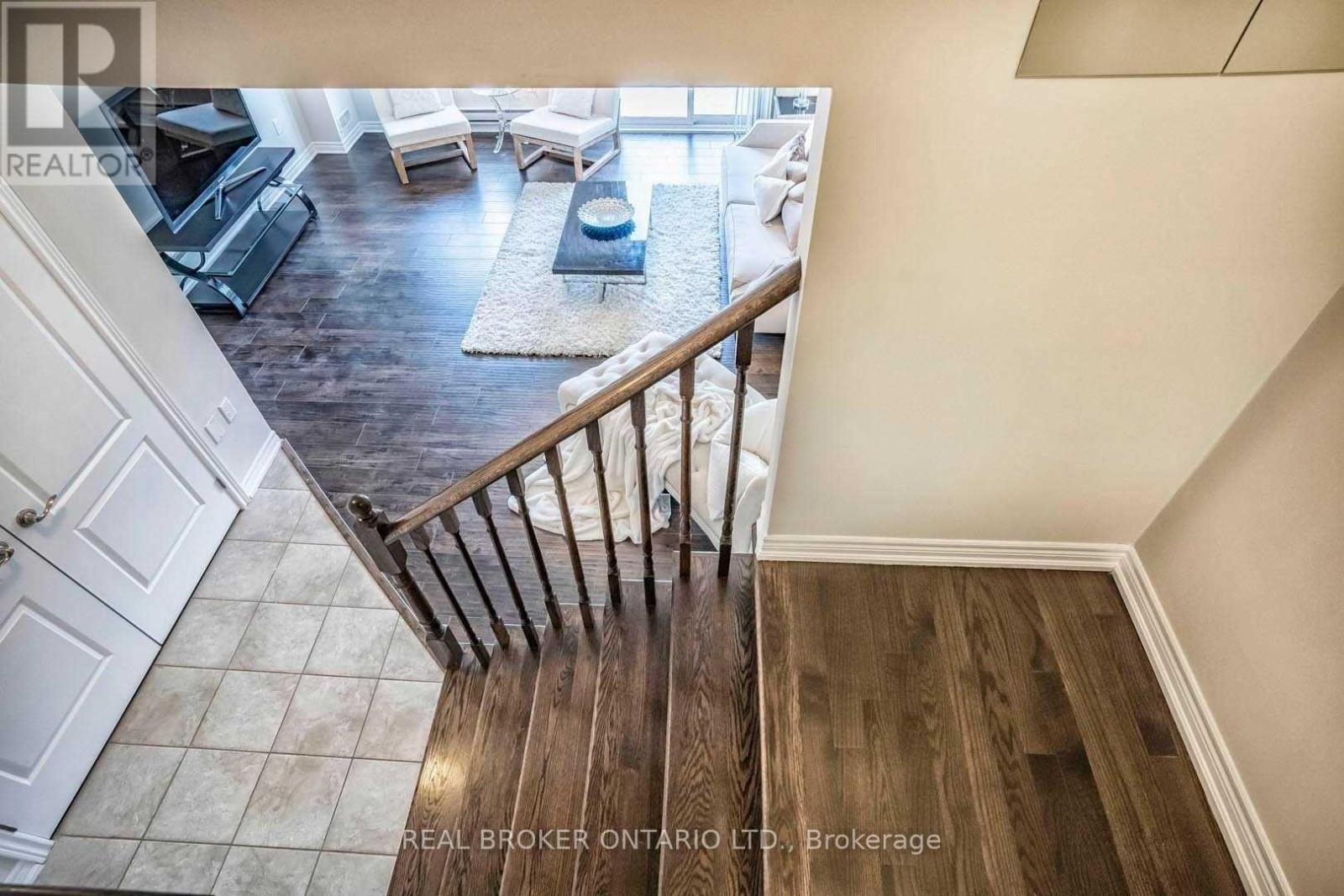 1424 Granrock Crescent, Mississauga, Ontario  L5V 0E1 - Photo 15 - W13847202