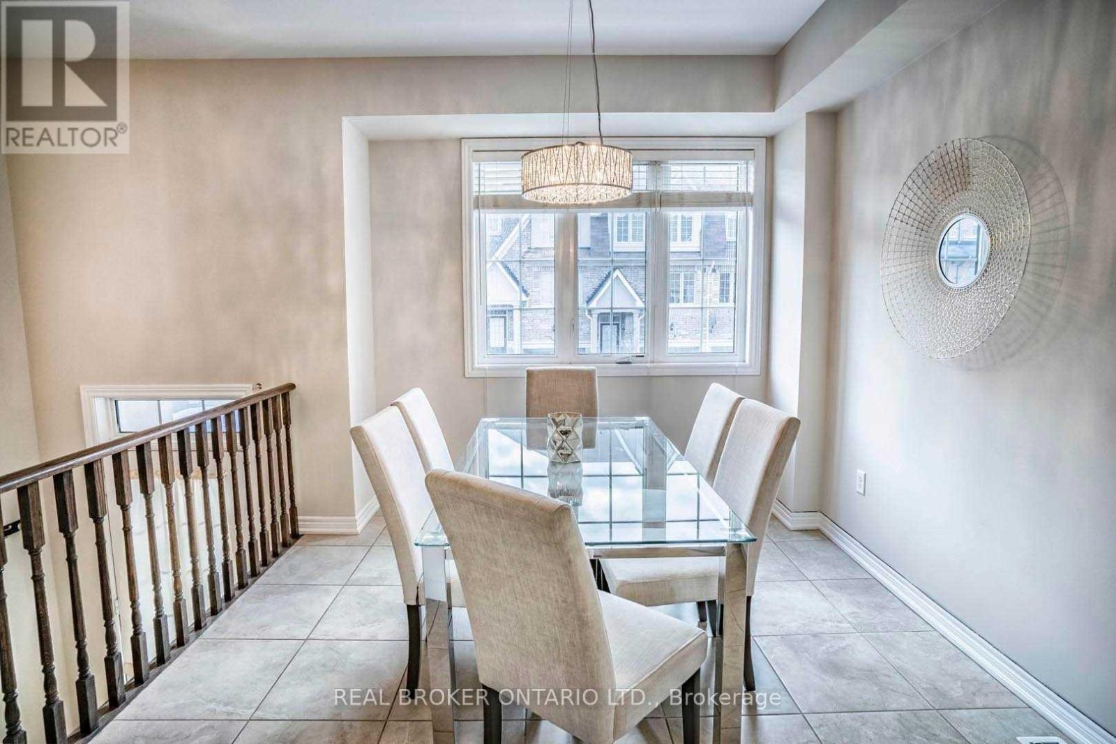 1424 Granrock Crescent, Mississauga, Ontario  L5V 0E1 - Photo 7 - W13847202