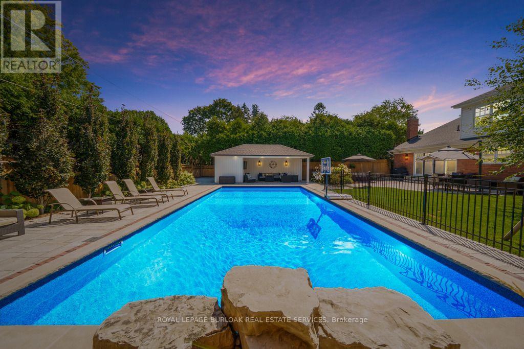 385 Rosslyn Drive, Burlington, Ontario  L7T 1S6 - Photo 14 - W13847330