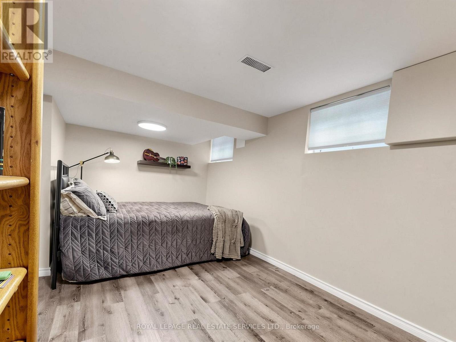5 Ambleside Avenue, Toronto, Ontario  M8Z 2H5 - Photo 33 - W13847344