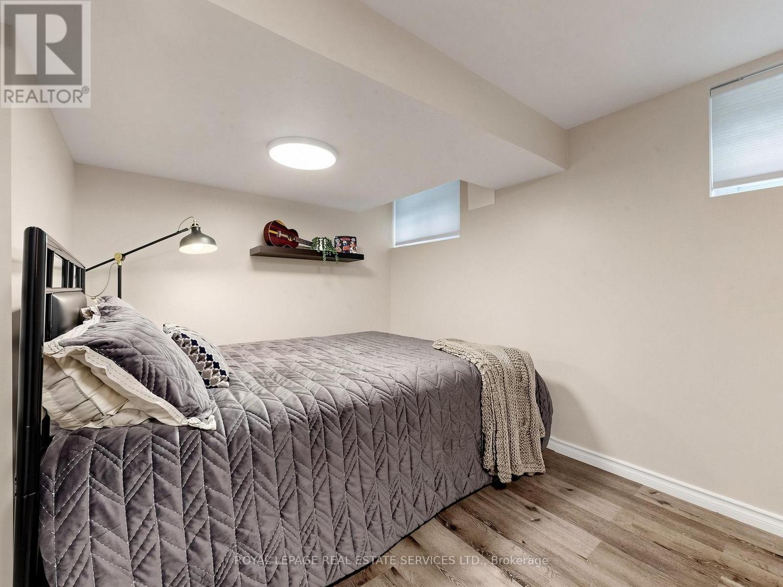 5 Ambleside Avenue, Toronto, Ontario  M8Z 2H5 - Photo 34 - W13847344