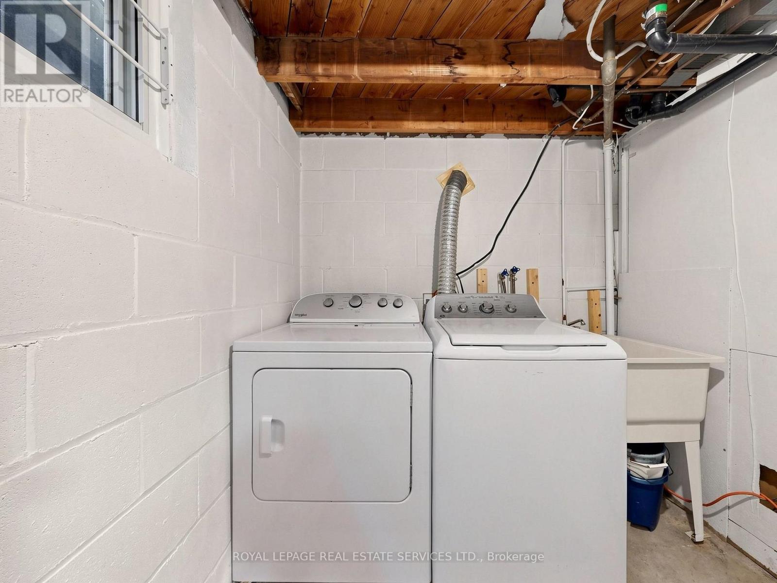 5 Ambleside Avenue, Toronto, Ontario  M8Z 2H5 - Photo 36 - W13847344