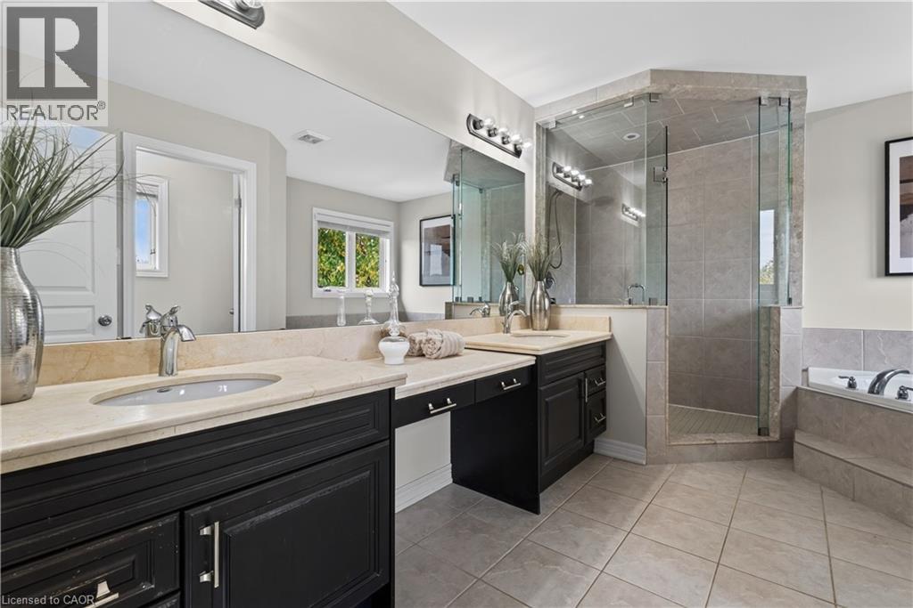 77 Newcombe Road, Dundas, Ontario  L9H 0A6 - Photo 33 - 40867884