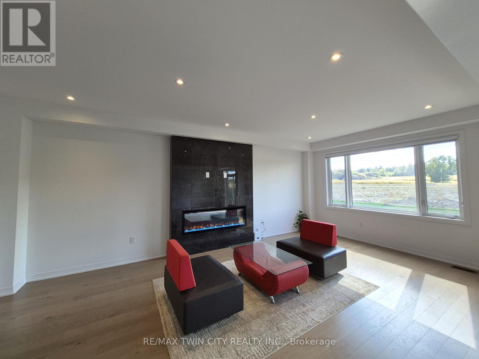 578 Telfer Street, Woodstock, Ontario  N4S 0G8 - Photo 11 - X13846894
