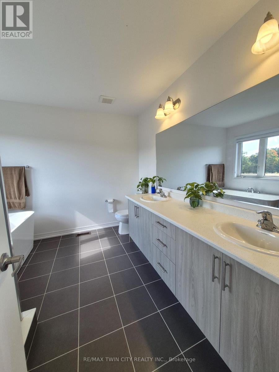 578 Telfer Street, Woodstock, Ontario  N4S 0G8 - Photo 22 - X13846894