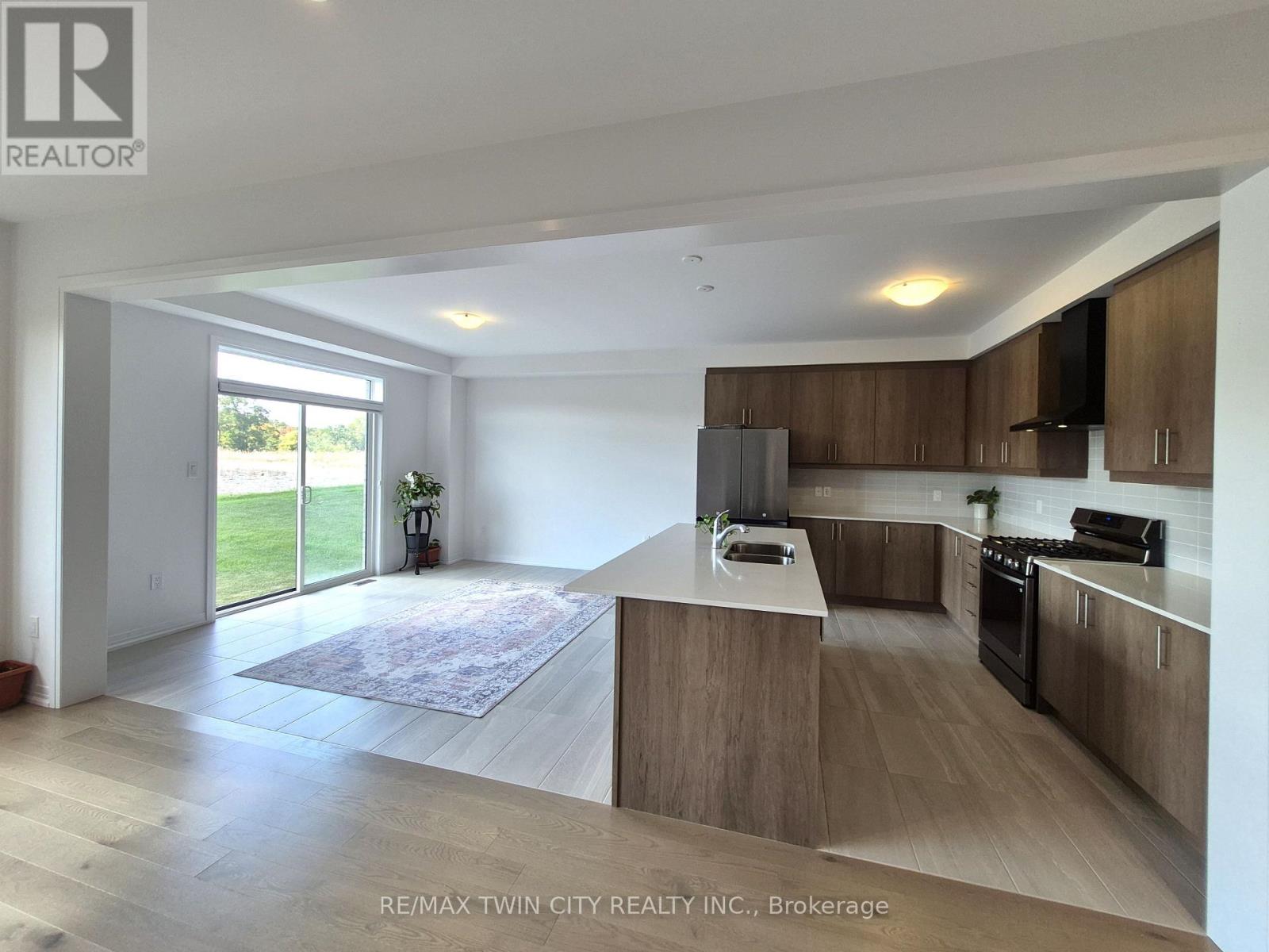 578 Telfer Street, Woodstock, Ontario  N4S 0G8 - Photo 6 - X13846894