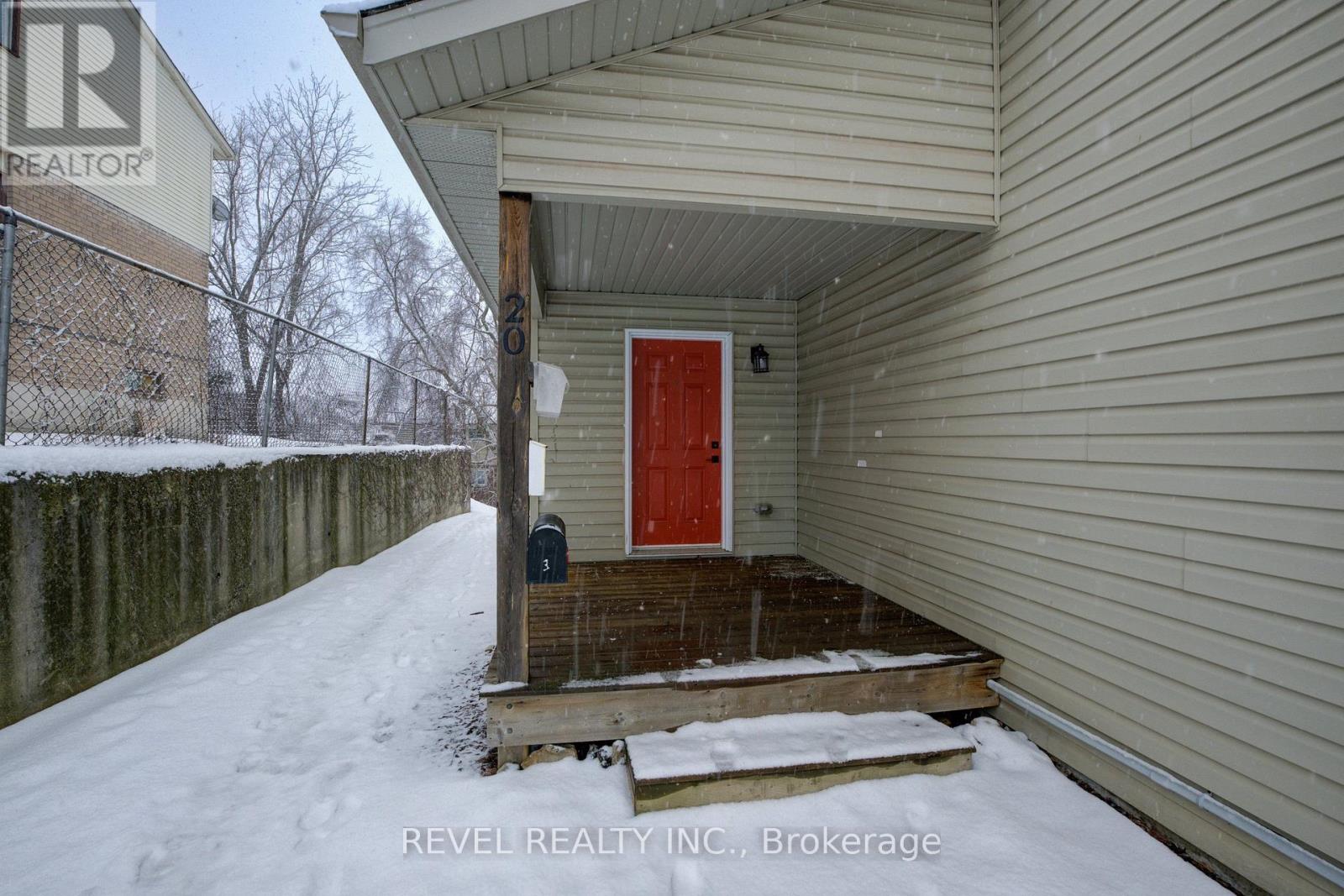 2 - 20 Puleston Street, Brantford, Ontario  N3S 6P2 - Photo 2 - X13847208