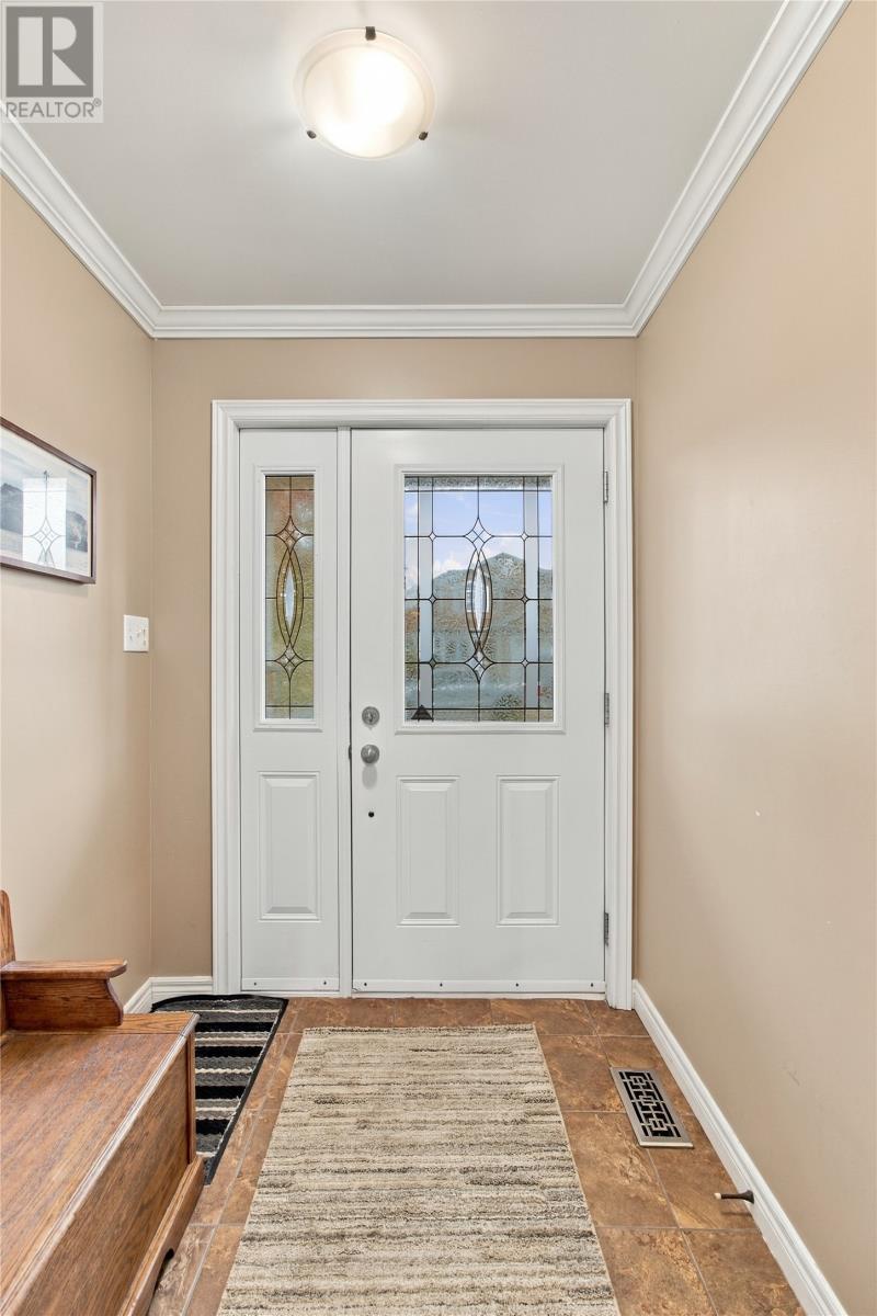 23 Hollyberry Drive, Paradise — photo 21