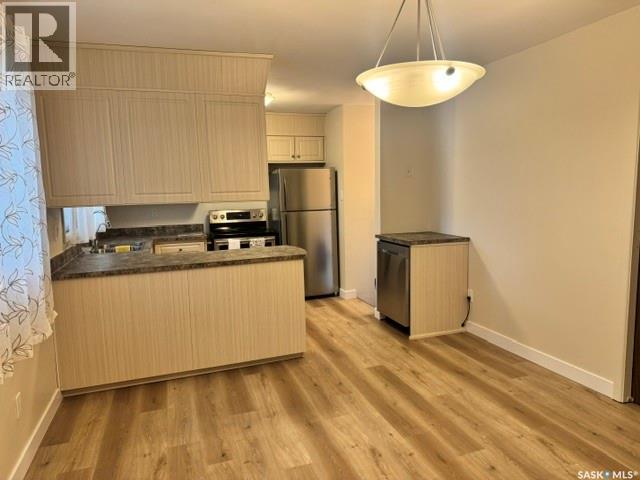 147 Woodward Avenue, Regina, Saskatchewan  S4R 3H5 - Photo 9 - SK050025
