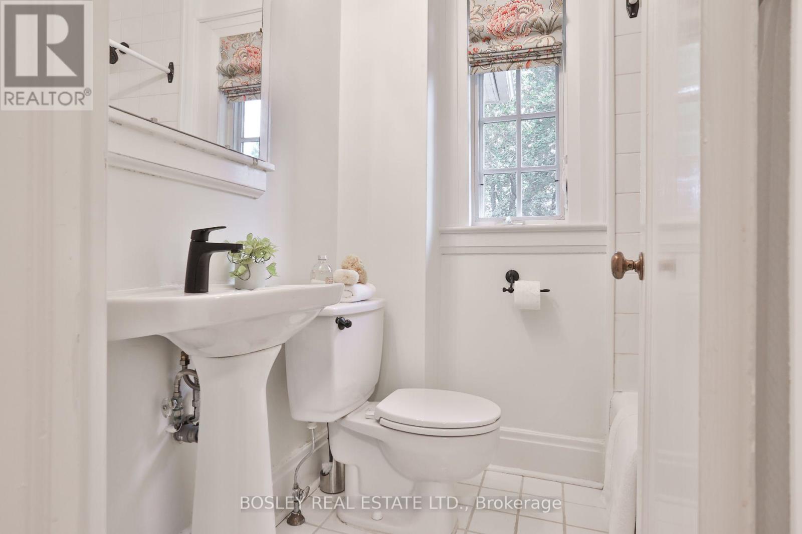 67 Hudson Drive, Toronto, Ontario  M4T 2K2 - Photo 21 - C13845084
