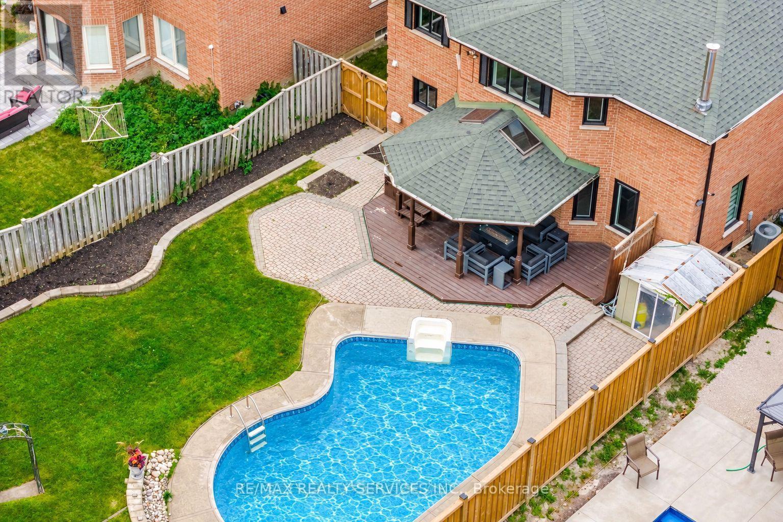 28 Corkett Drive, Brampton, Ontario  L6X 3G9 - Photo 45 - W13842580