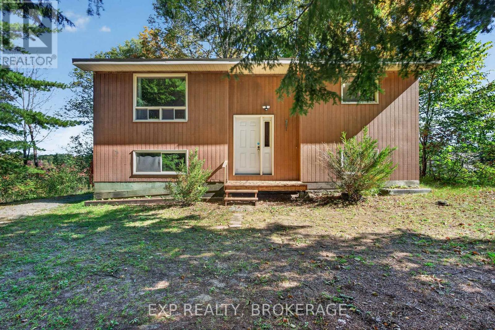 1054 York Road, Frontenac (Frontenac Centre), Ontario  K0H 2K0 - Photo 3 - X13847474
