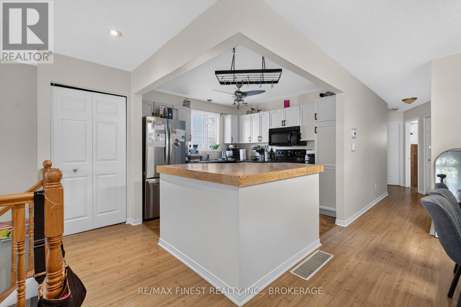 984 Waterbury Crescent, Kingston, Ontario  K7M 8V3 - Photo 8 - X13847836