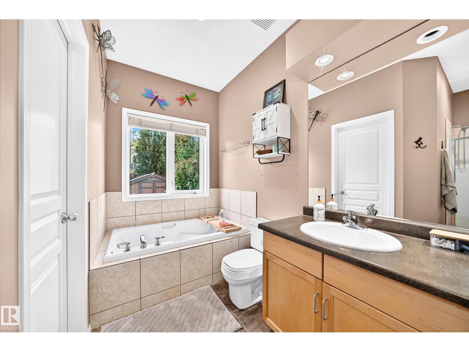 81 DUNFIELD CR