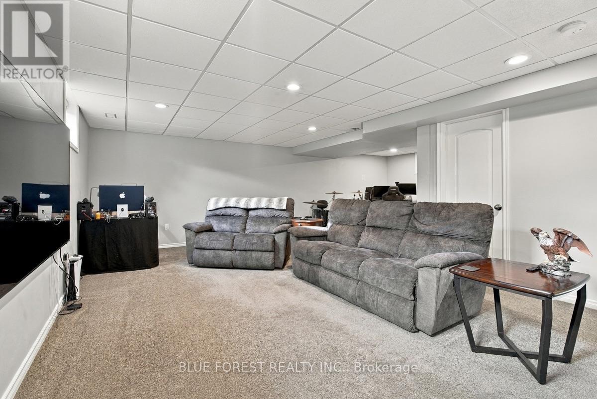 1197 Cardinal Road, London South (South U), Ontario  N6M 0C1 - Photo 29 - X13847532