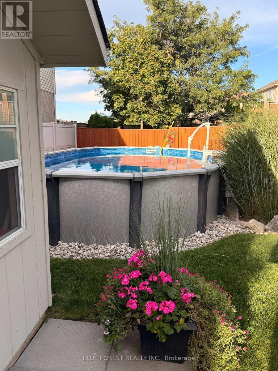 1197 Cardinal Road, London South (South U), Ontario  N6M 0C1 - Photo 34 - X13847532