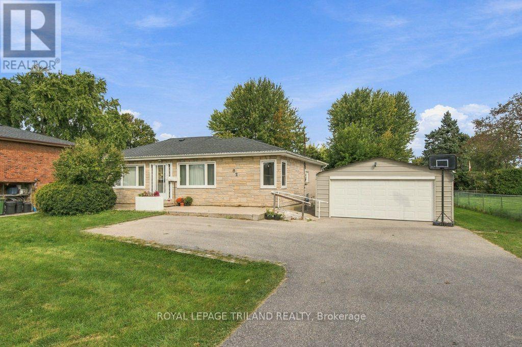 82 SOUTH EDGEWARE ROAD, st. thomas, Ontario