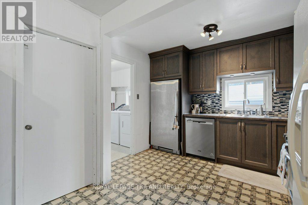 82 South Edgeware Road, St. Thomas, Ontario  N5P 2H6 - Photo 20 - X13847728