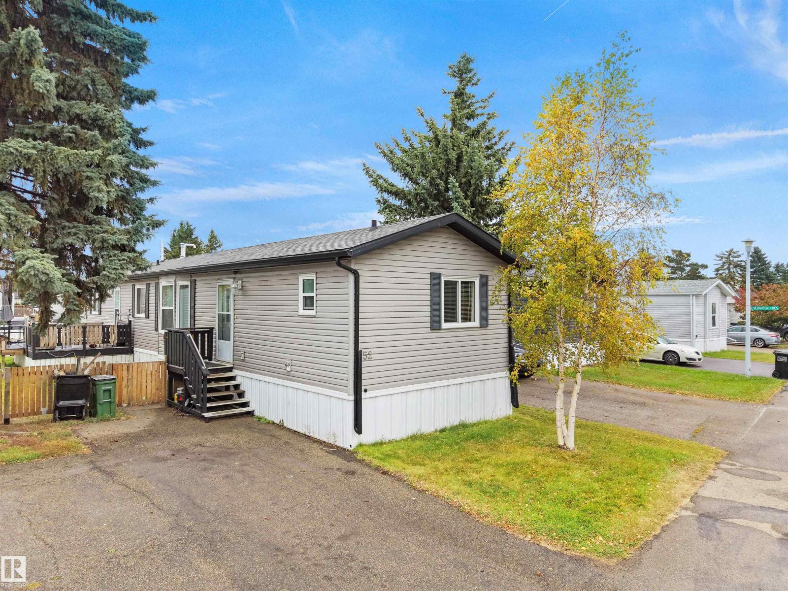52 Evergreen Park NW