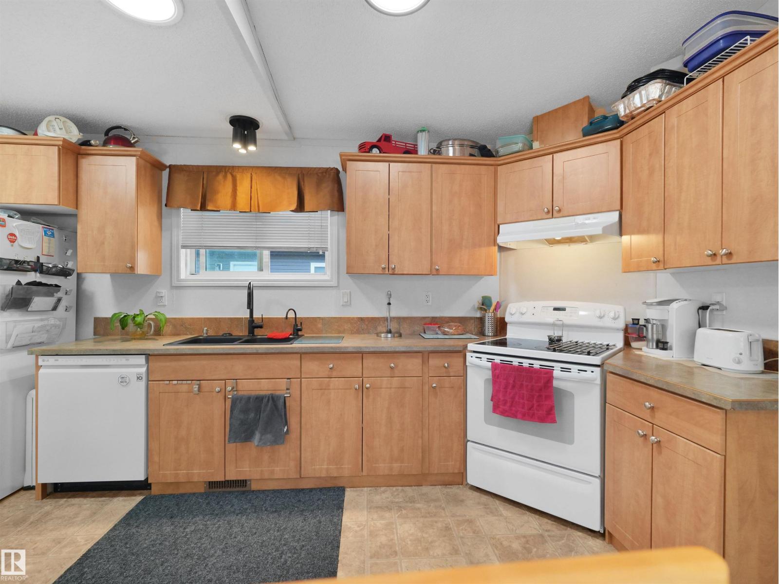 52 Evergreen Park NW