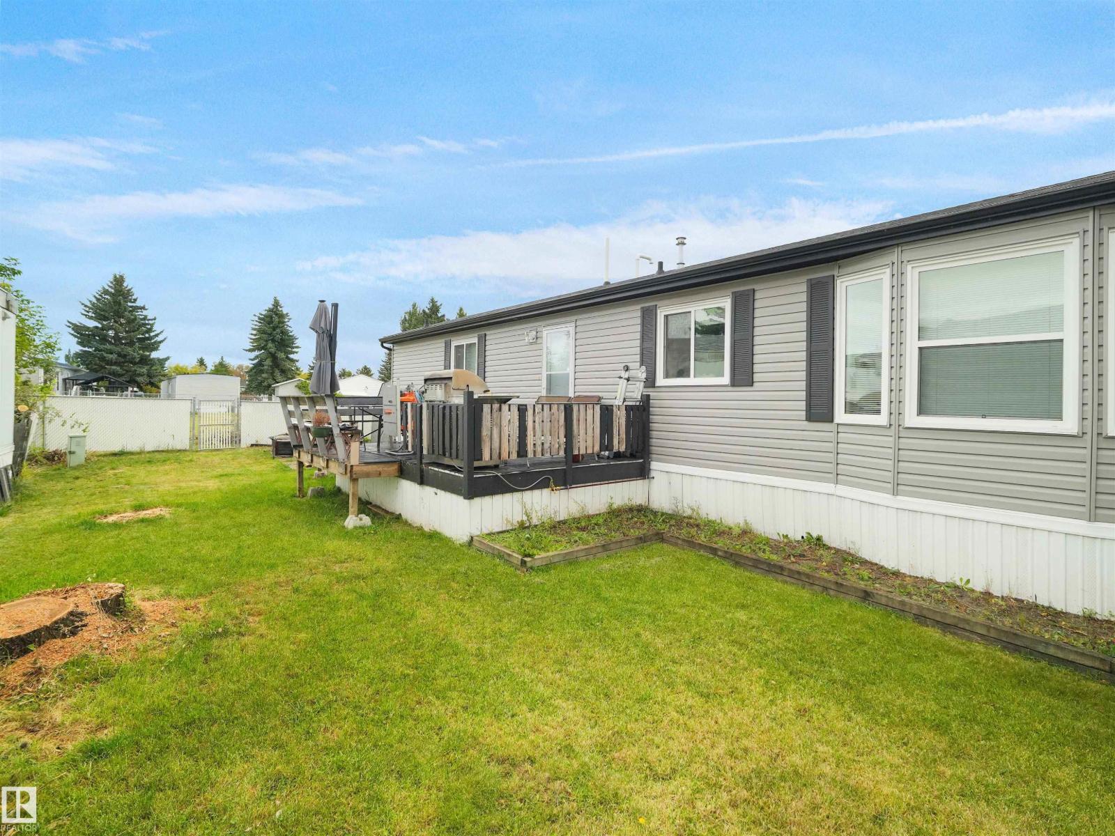 52 Evergreen Park NW