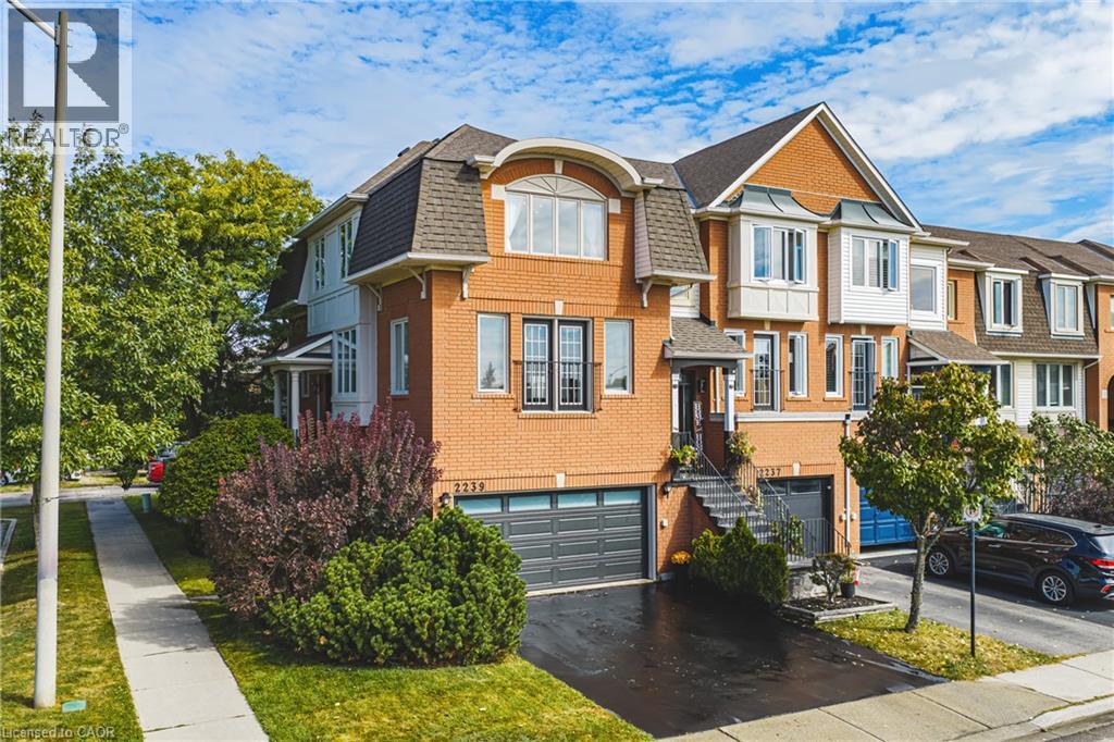 2239 Prescott Place, Burlington, Ontario  L7L 6L3 - Photo 3 - 40865476