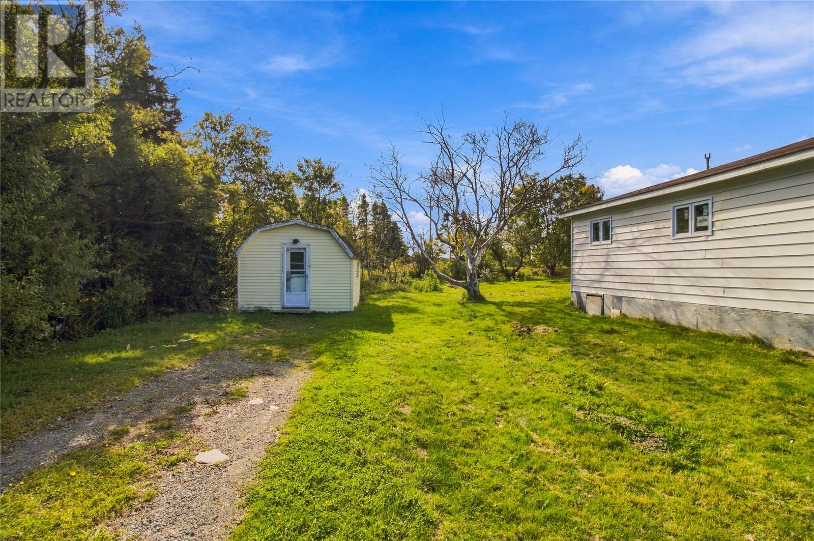 189 Quigleys Line, Bell Island — photo 19