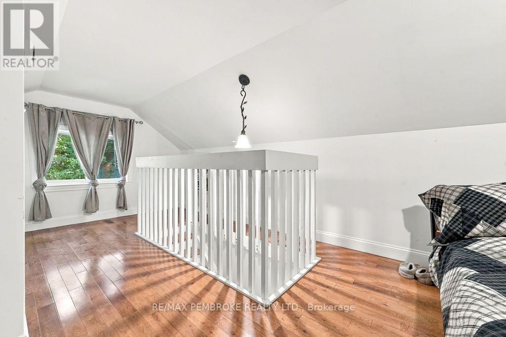 397 Trafalgar Road, Pembroke, Ontario  K8A 5B3 - Photo 26 - X13847618