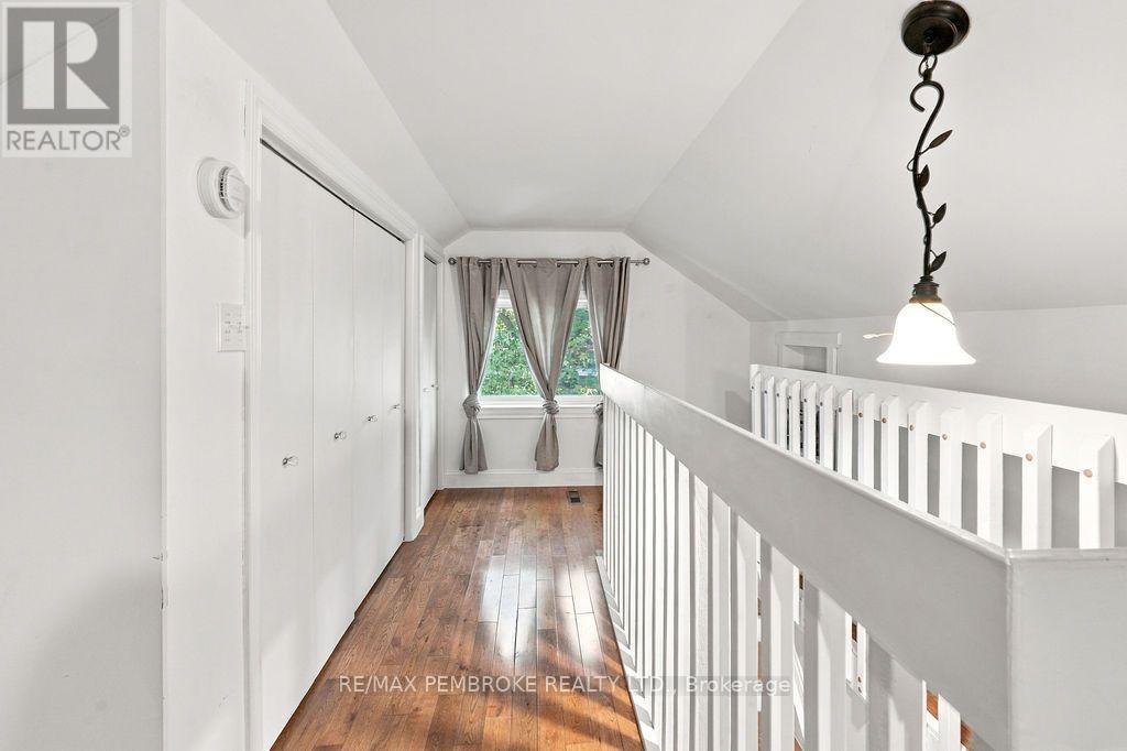 397 Trafalgar Road, Pembroke, Ontario  K8A 5B3 - Photo 29 - X13847618