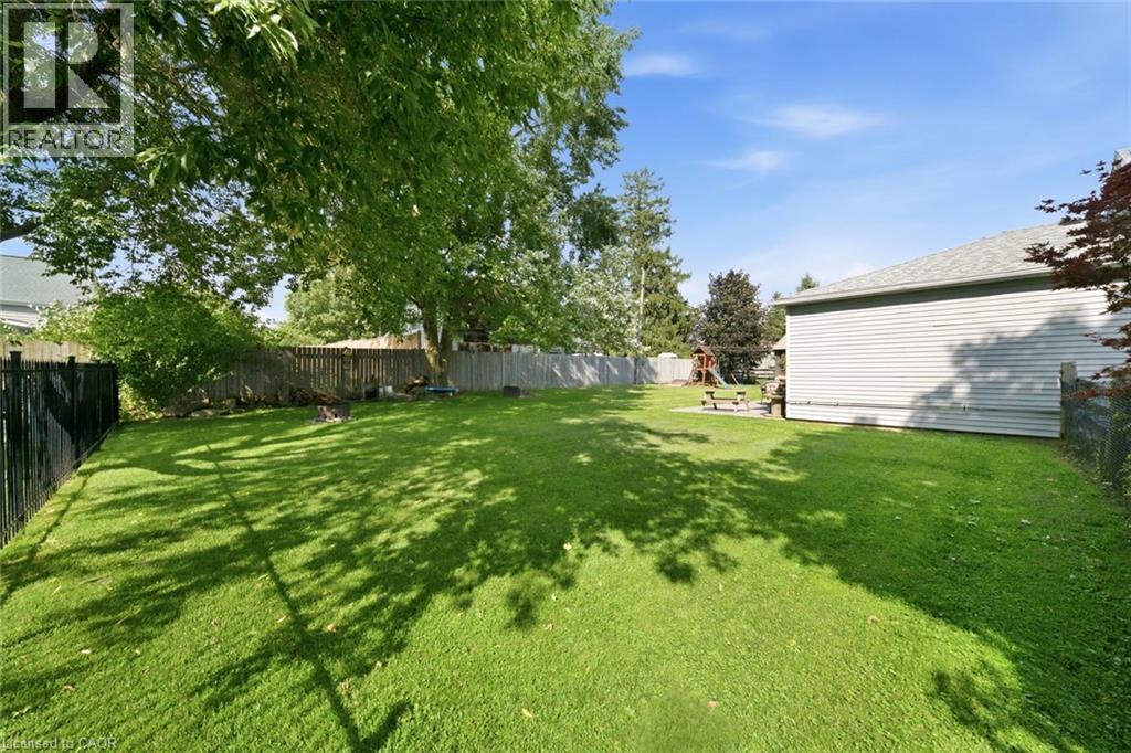 2214 William Shakespeare Street, Shakespeare, Ontario  N0B 2P0 - Photo 35 - 40867753