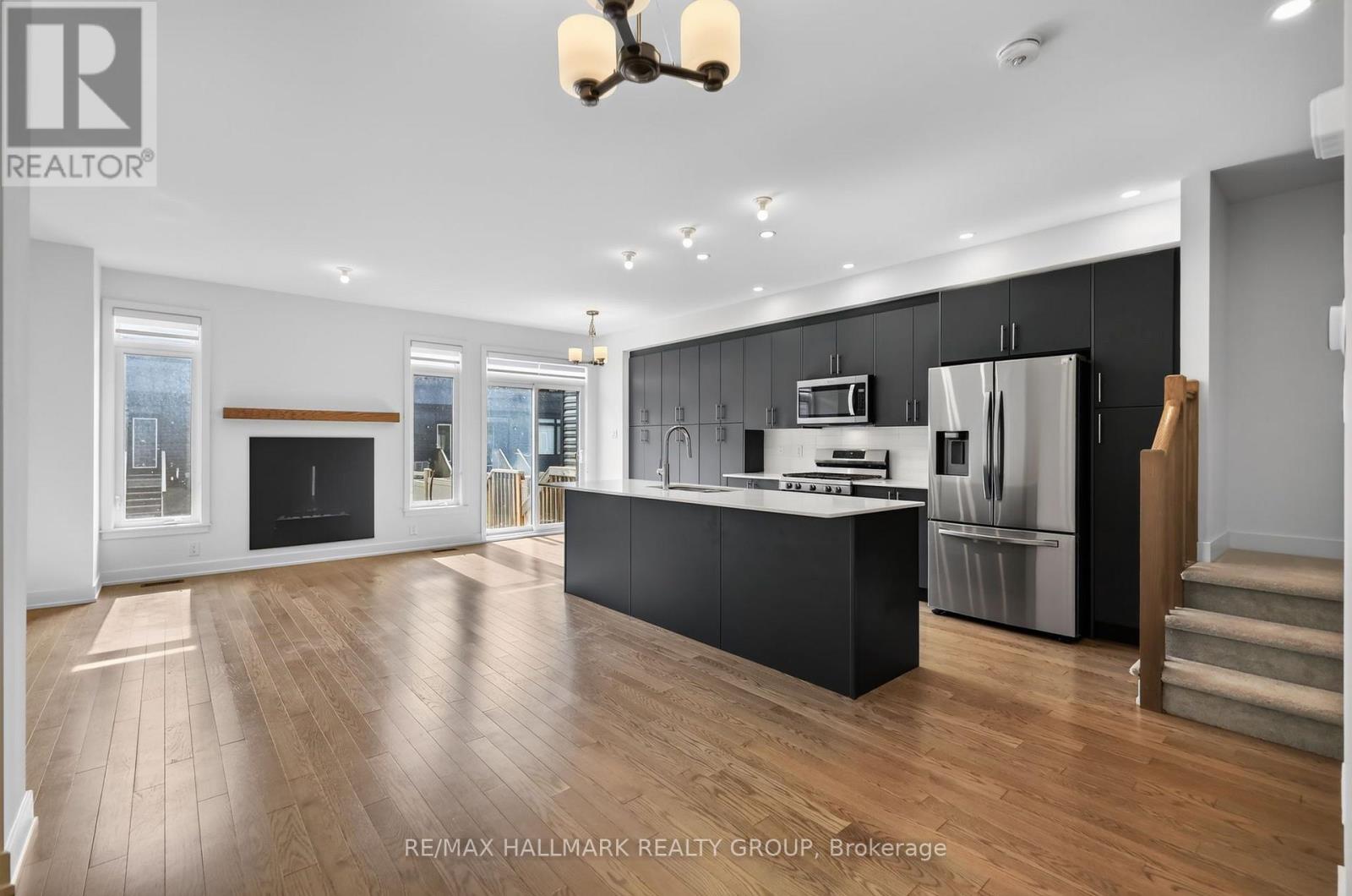 1024 Montelena Road, Ottawa, Ontario  K2S 2R8 - Photo 7 - X13847522