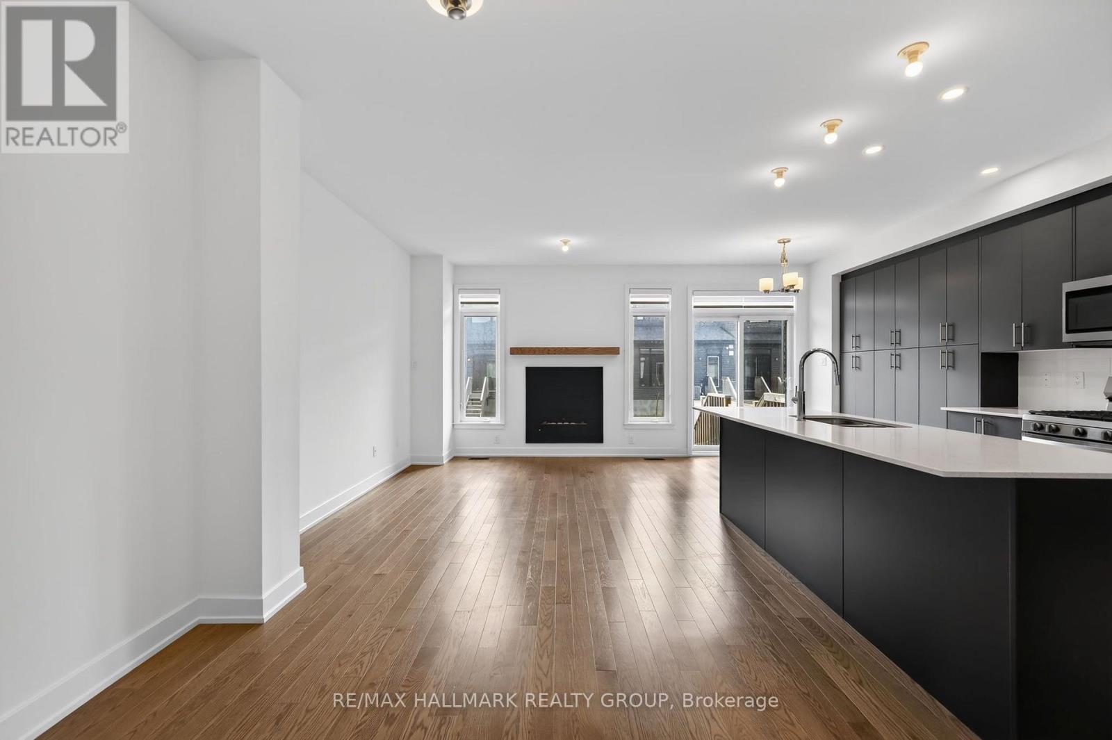 1024 Montelena Road, Ottawa, Ontario  K2S 2R8 - Photo 9 - X13847522