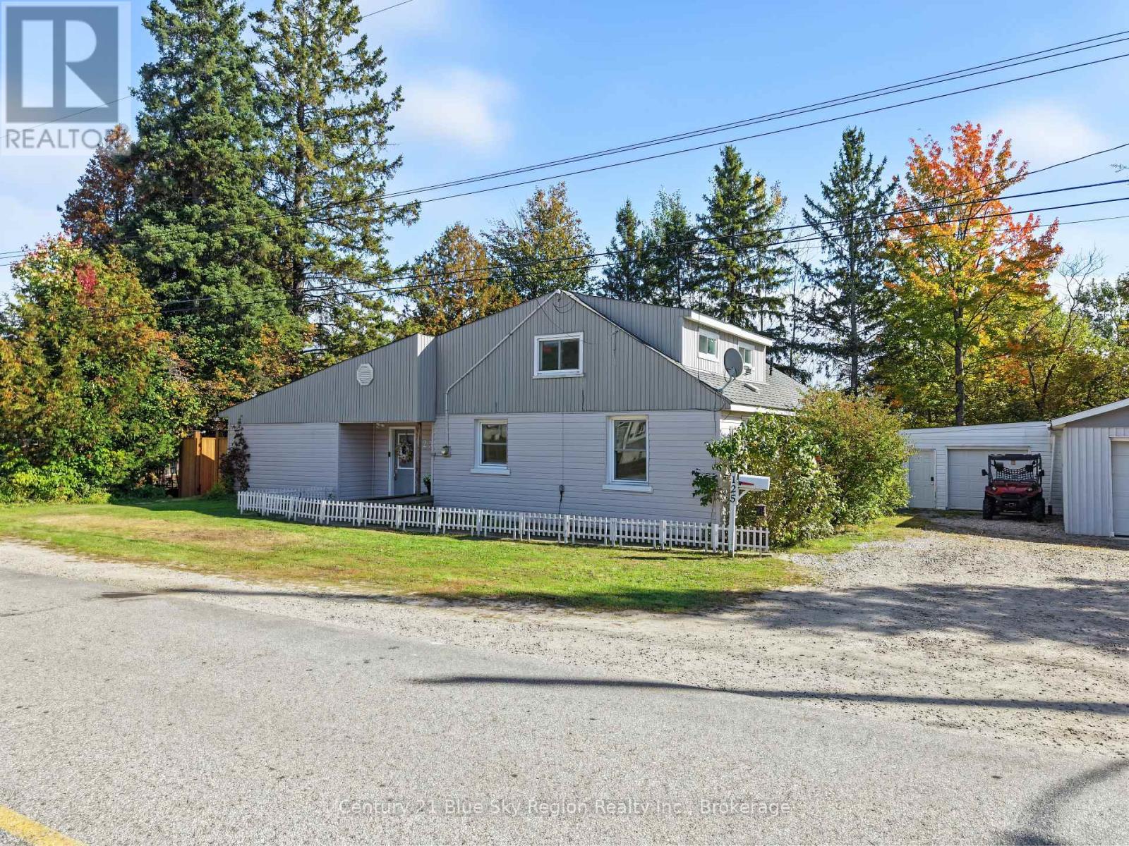 125 Golf Club Road, North Bay, Ontario  P1B 8X7 - Photo 3 - X13847508