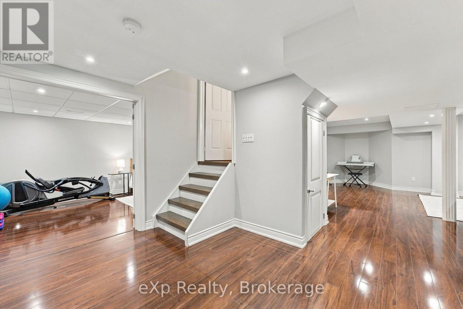 237 Lake Driveway W, Ajax (South West), Ontario  L1S 5B1 - Photo 35 - E13847354
