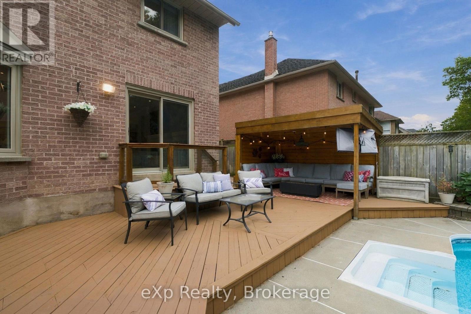 237 Lake Driveway W, Ajax (South West), Ontario  L1S 5B1 - Photo 43 - E13847354