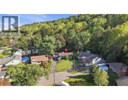 8 HILL Place, stoney creek, Ontario