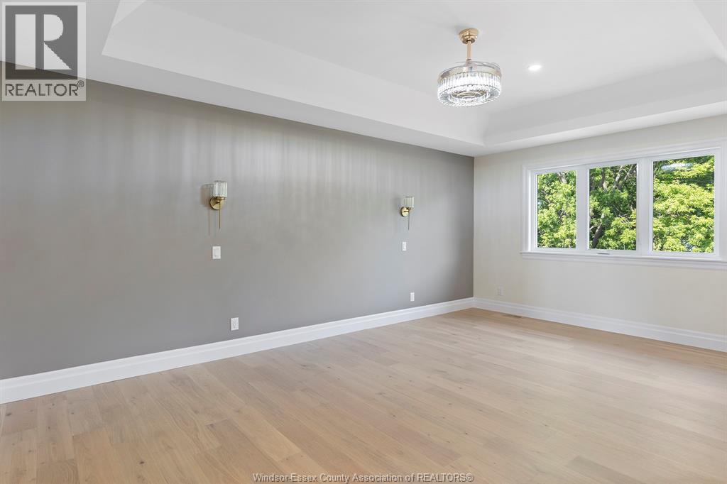 3586 Sutton Avenue, Windsor, Ontario  N9E 0A6 - Photo 10 - 26024079
