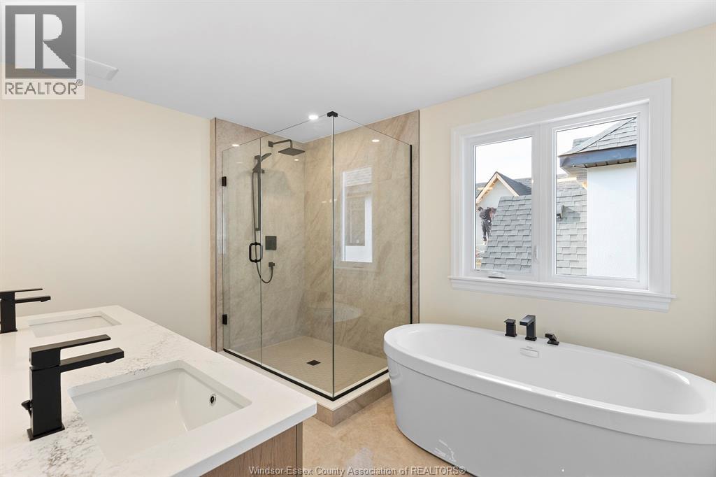 3586 Sutton Avenue, Windsor, Ontario  N9E 0A6 - Photo 11 - 26024079