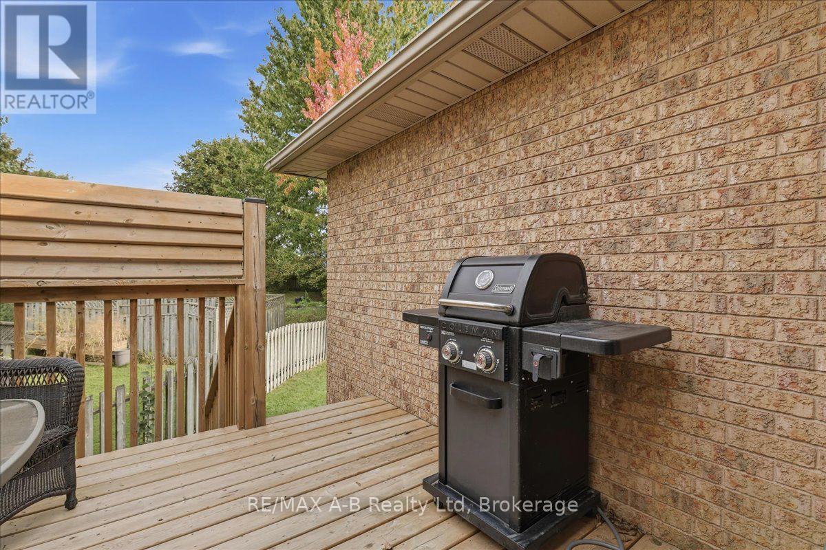 194 Norwood Court, Stratford, Ontario  N5A 7S7 - Photo 41 - X13847552