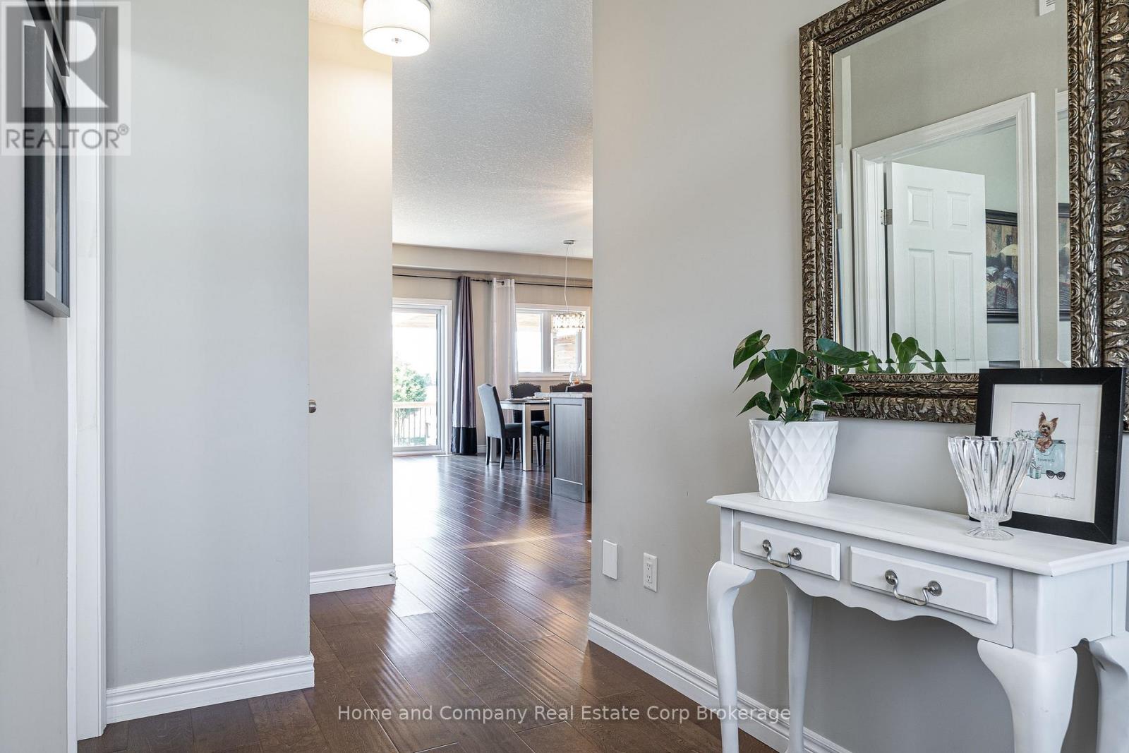 74 Ahrens Drive, Stratford, Ontario  N5A 0H6 - Photo 7 - X13847690