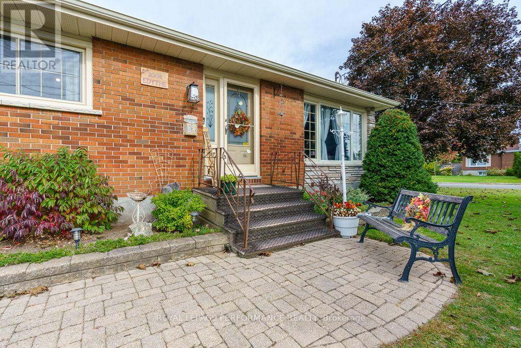 1001 Edythe Avenue, Cornwall, Ontario  K6J 1N8 - Photo 2 - X13847468