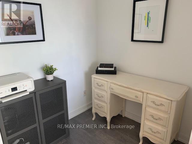 3002 - 185 Roehampton Avenue, Toronto, Ontario  M4P 0C6 - Photo 12 - C13847416