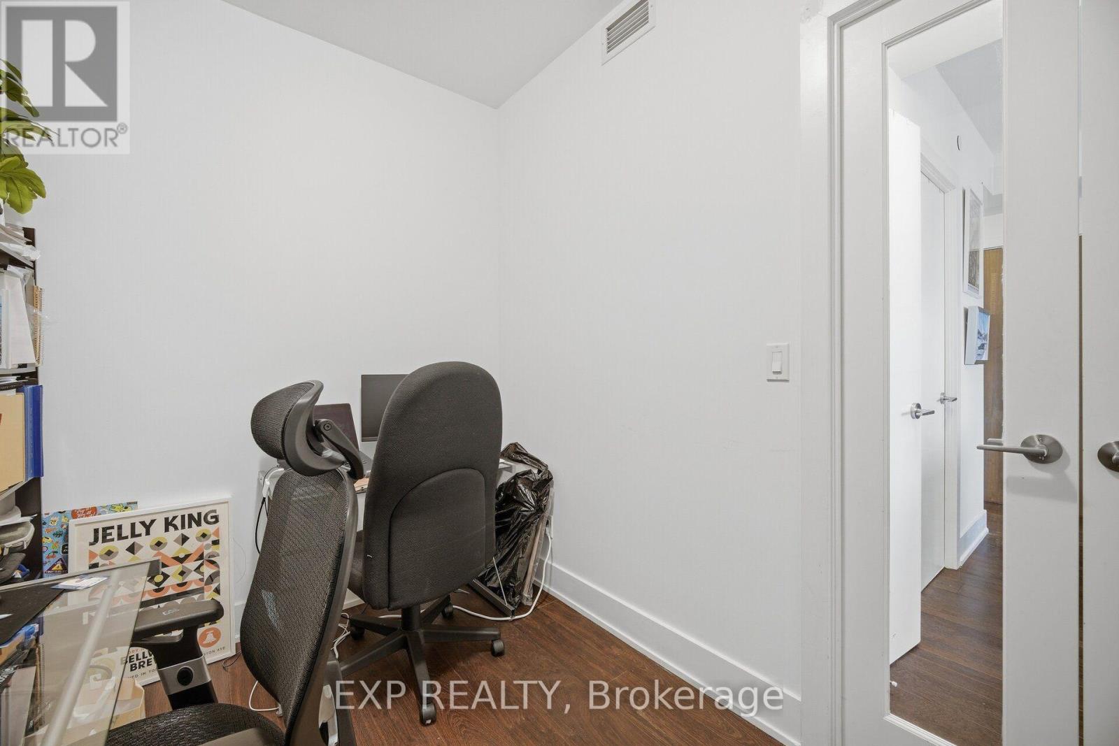 2505 - 200 Bloor Street W, Toronto, Ontario  M5S 0B1 - Photo 23 - C13847514