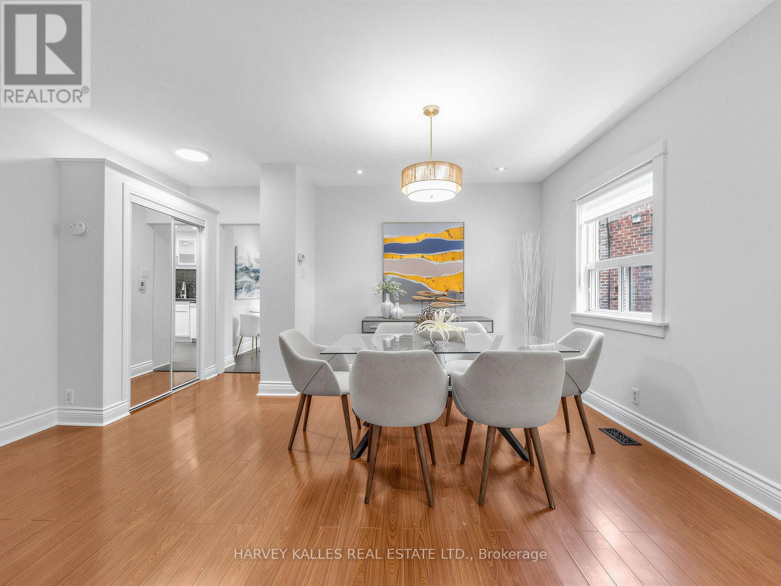 4 Kenrae Road, Toronto, Ontario  M4G 1Y1 - Photo 10 - C13847516