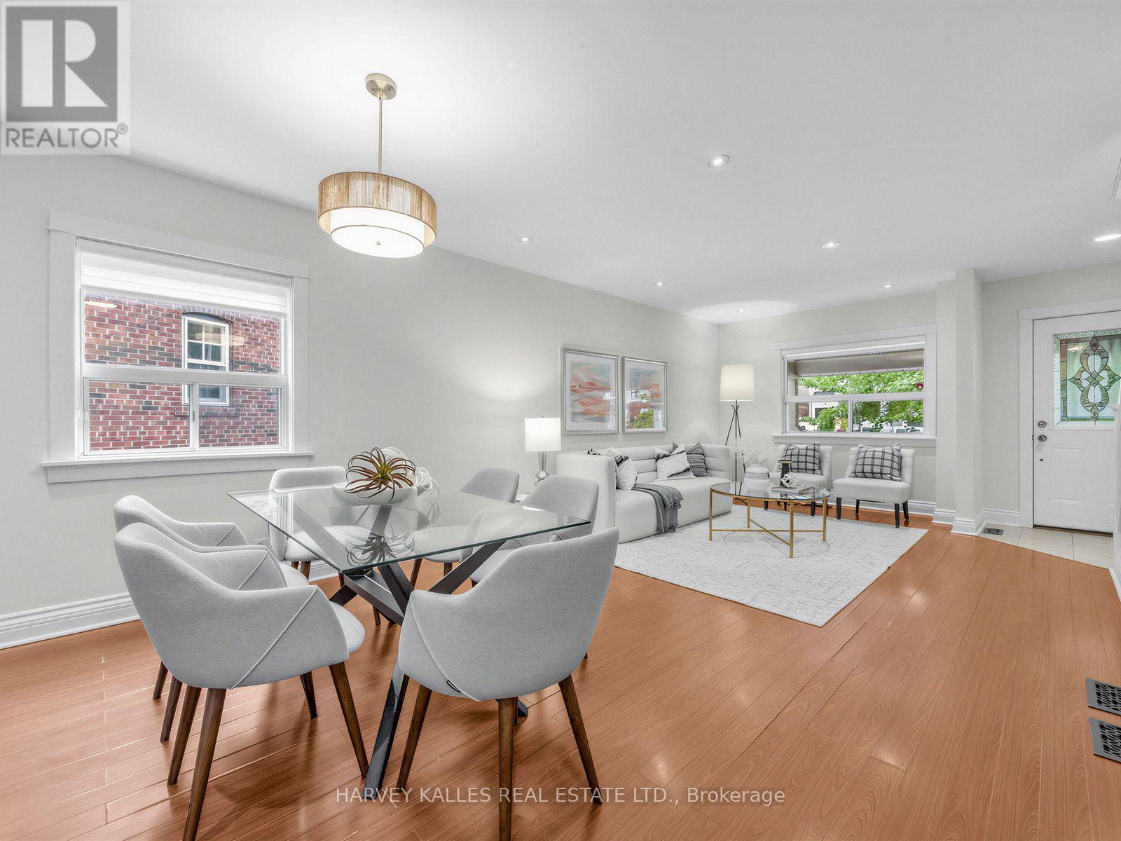 4 Kenrae Road, Toronto, Ontario  M4G 1Y1 - Photo 12 - C13847516