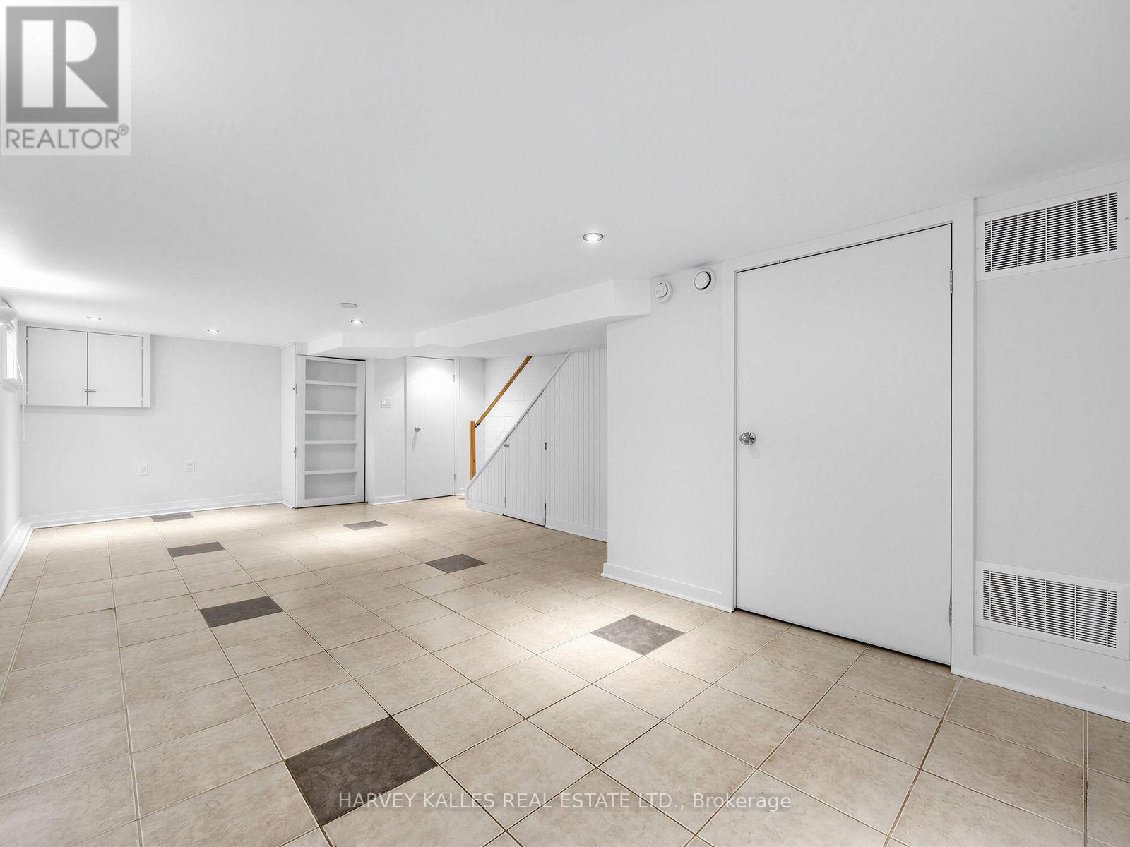 4 Kenrae Road, Toronto, Ontario  M4G 1Y1 - Photo 26 - C13847516