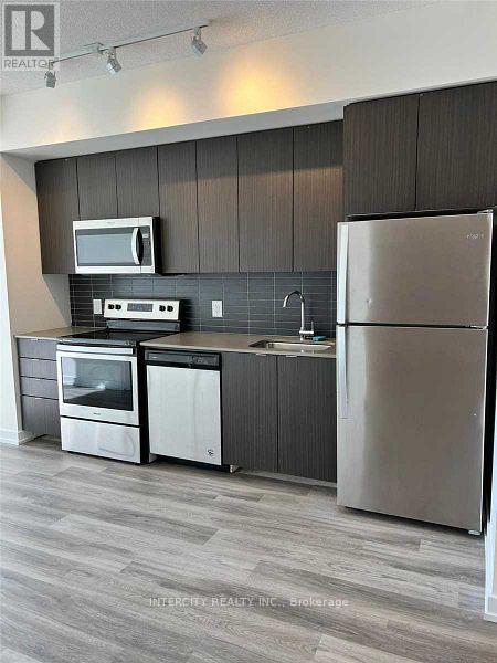 812 - 3237 Bayview Avenue, Toronto (Bayview Woods-Steeles), Ontario  M2K 2J7 - Photo 8 - C13847704