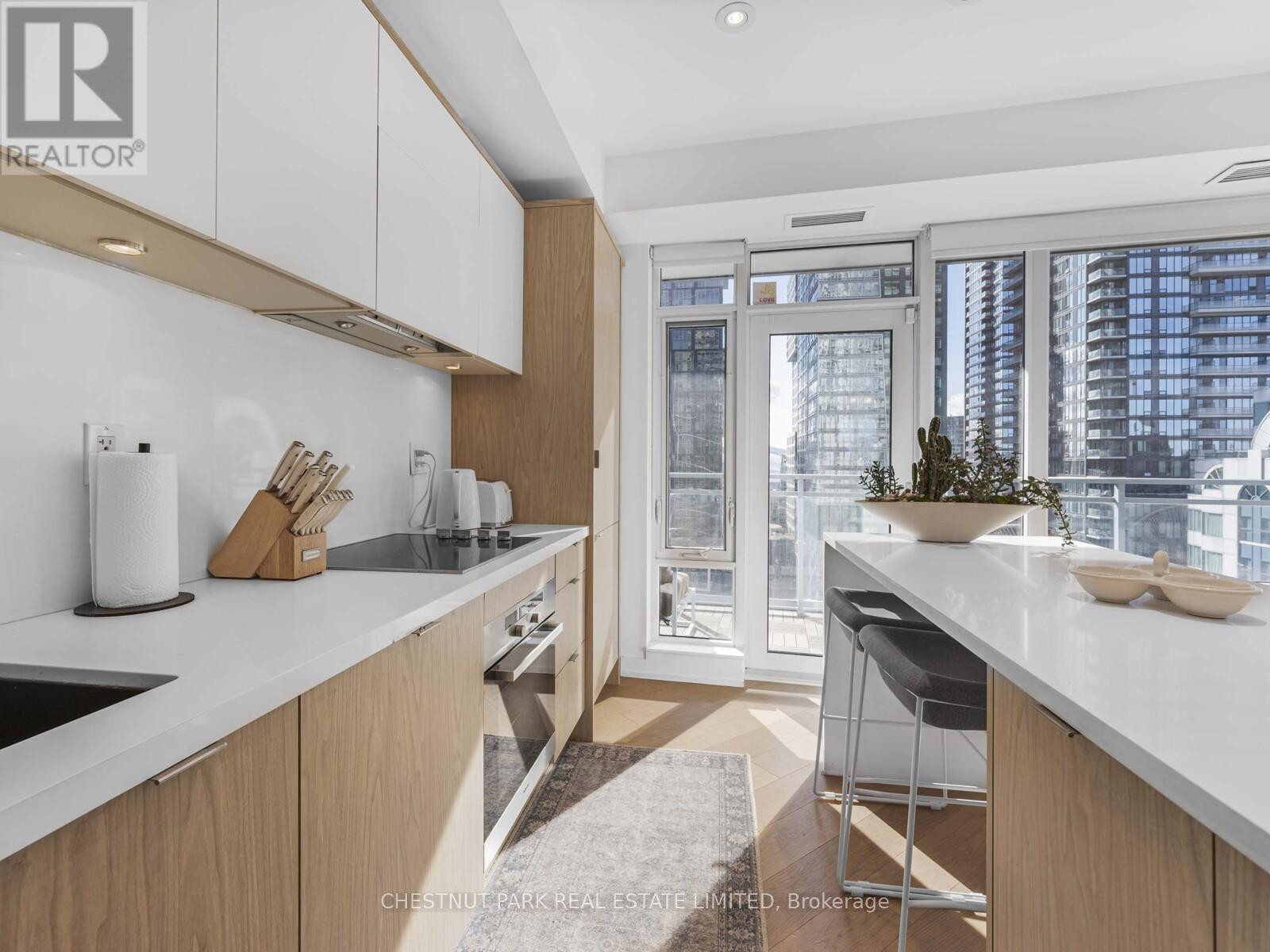 1811 - 21 Widmer Street, Toronto, Ontario  M5V 0B8 - Photo 14 - C13847724