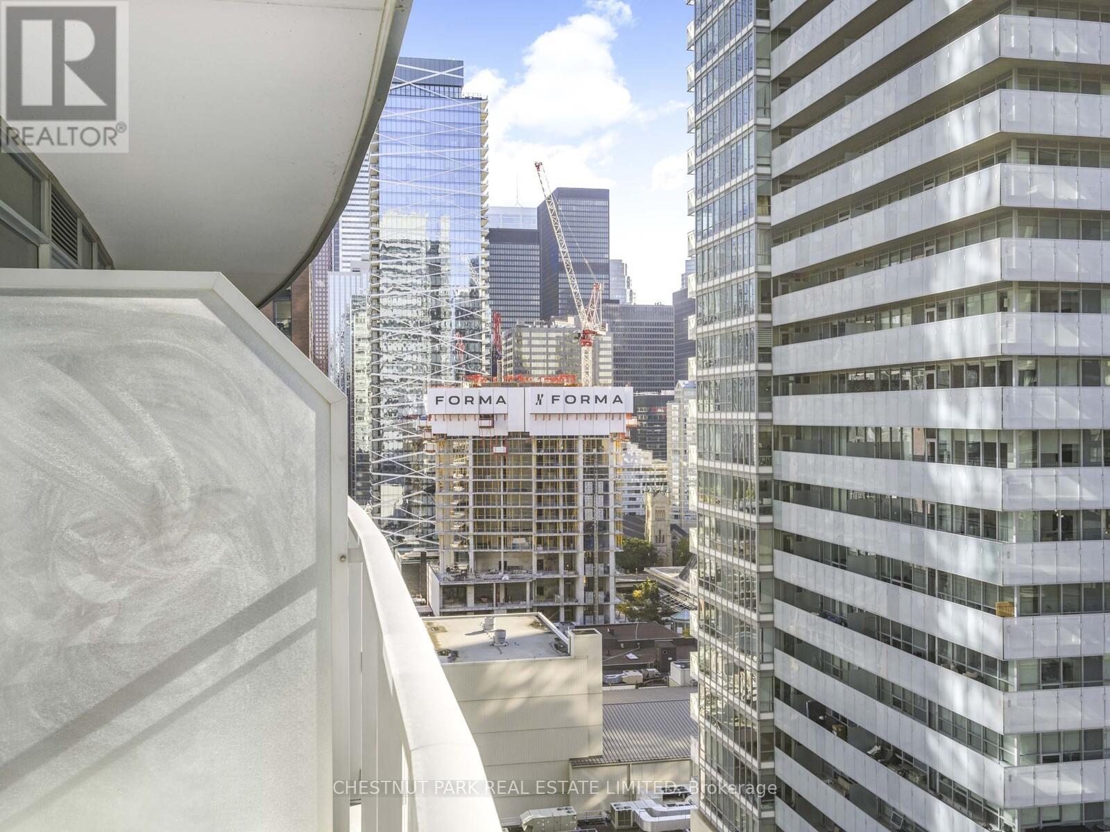 1811 - 21 Widmer Street, Toronto, Ontario  M5V 0B8 - Photo 26 - C13847724