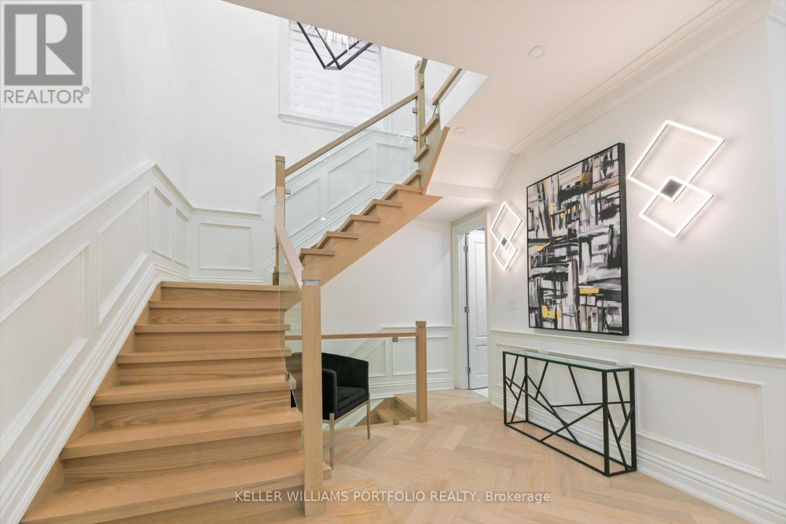 27 True Davidson Drive, Toronto, Ontario  M4W 3X3 - Photo 22 - C13847732